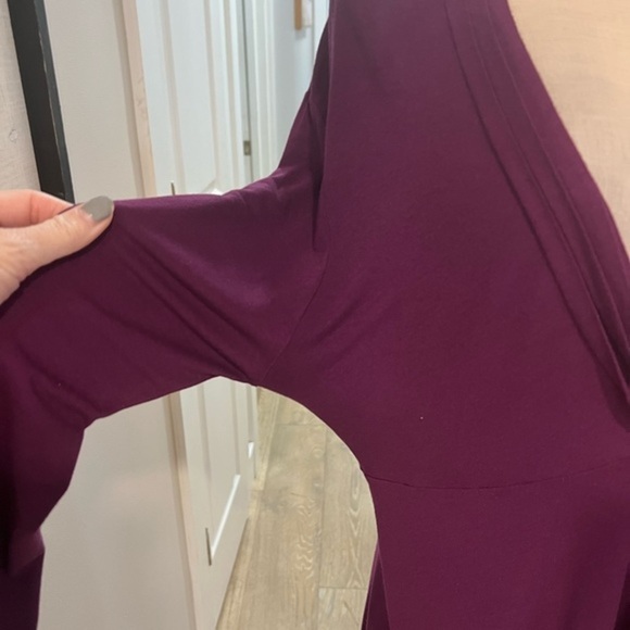 J Jill Low Cut Plum Long Sleeve Top - Picture 7 of 15